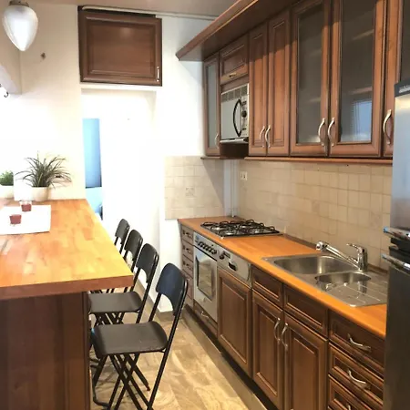 Of Eleven Apartment *