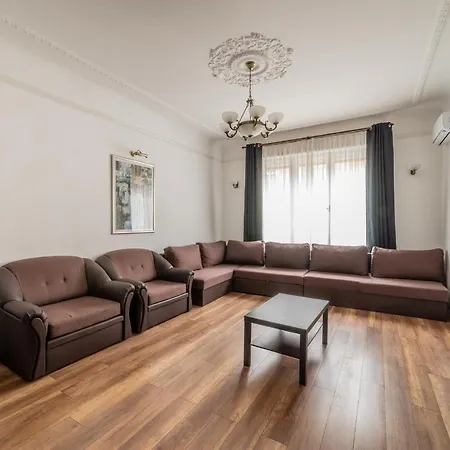 Of Eleven Apartment *