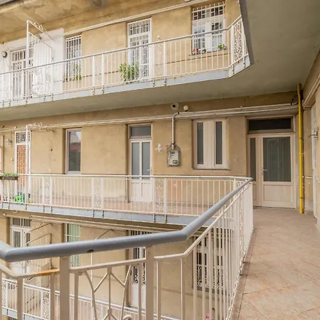 Apartment Of Eleven Budapest